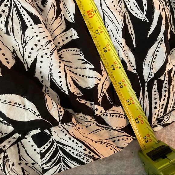 Lane Bryant Crop Top Blouse Black/White 26 - Picture 5 of 5